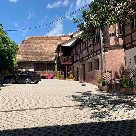 Le Clocher " Sous Les Combles" Parking Gratuit ベーブレンハイム エクステリア 写真